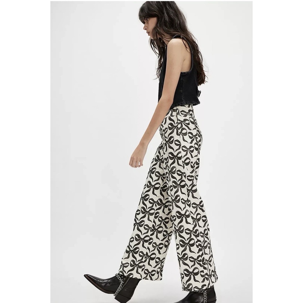 Free People Spotlight Printed High Rise Wide Leg Jeans We the Free Size 27 Bows - Picture 13 of 14